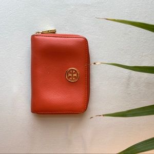 Small leather Tory Burch wallet